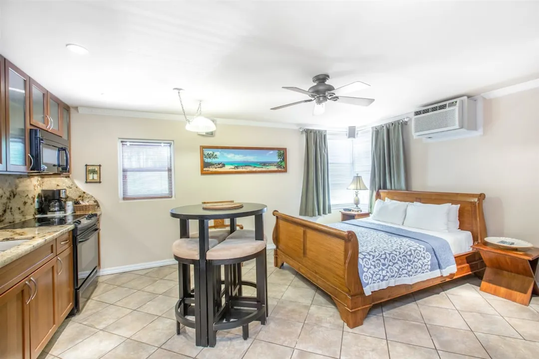 茂宜海濱溫德姆戴斯飯店-套房, 1 張加大雙人床, 非吸煙房 (One-Bedroom, Kamehameha Suite)-2
