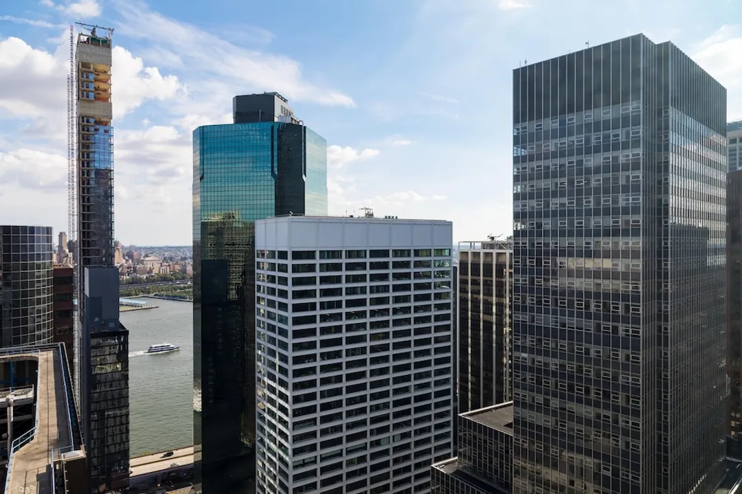 Residence Inn by Marriott New York Downtown Manhattan/Financial District-開放式客房, 1 張特大雙人床, 河景-5