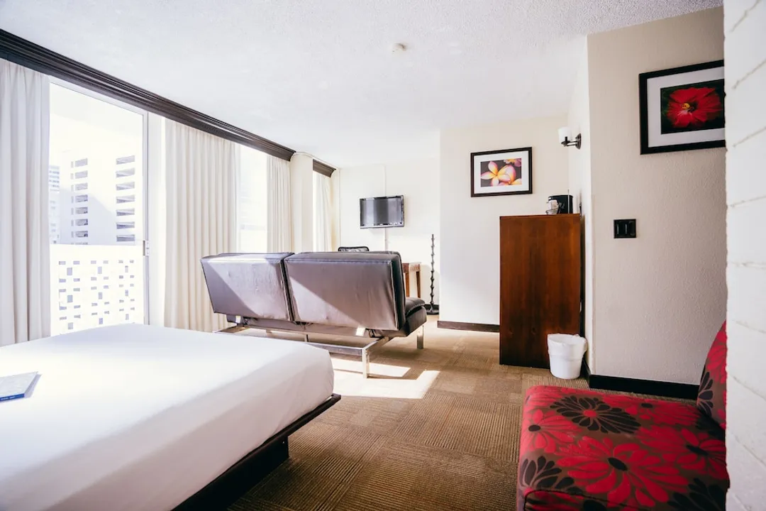 ステイ ホテル ワイキキ-Deluxe Queen Room with Sofa bed-3