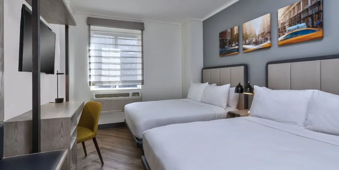 馨樂庭連心紐約第五大道酒店-Premier Room with Two Double Beds-7