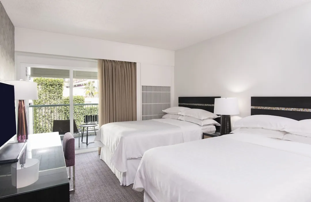 Sheraton Princess Kaiulani Waikiki Beach-Room, 2 Double Beds (Kaiulani Wing)-1