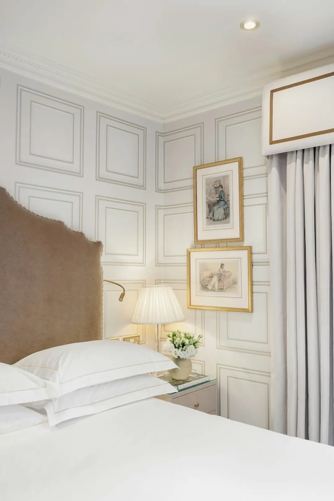 The Egerton House Hotel-Classic Double Room-5