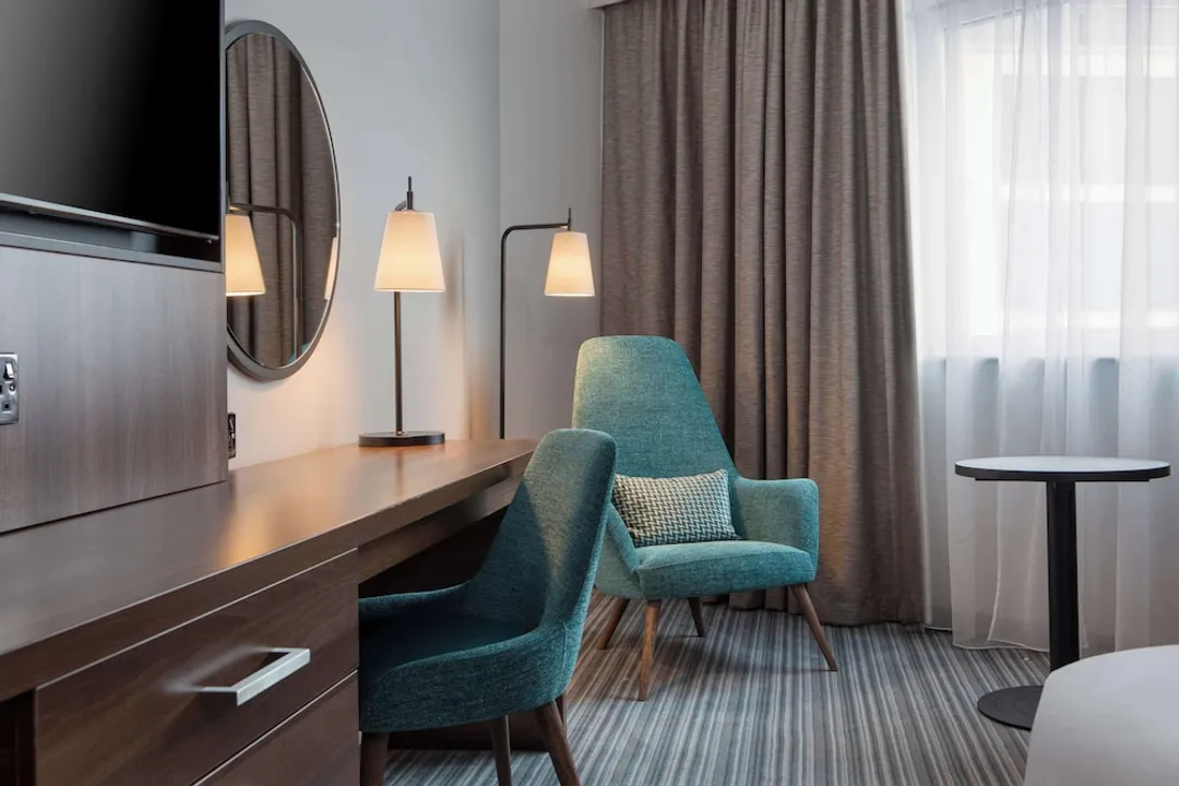 DoubleTree by Hilton London - Chelsea-Room, 1 Queen Bed-4
