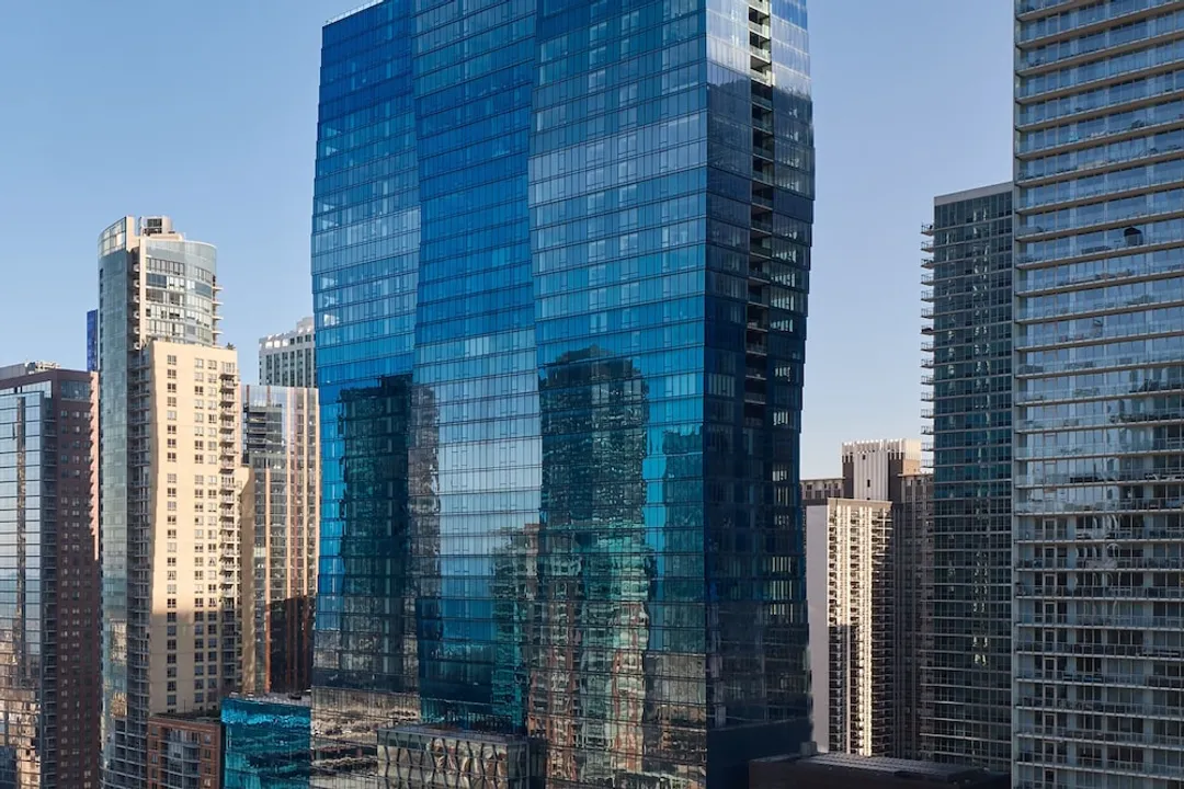 Sheraton Grand Chicago Riverwalk-Room, 2 Double Beds, River View-7