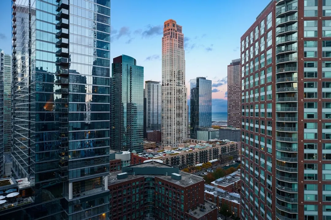 Sheraton Grand Chicago Riverwalk-Room, 2 Double Beds (Mobility/Hearing Access, Roll-In Shwr)-7