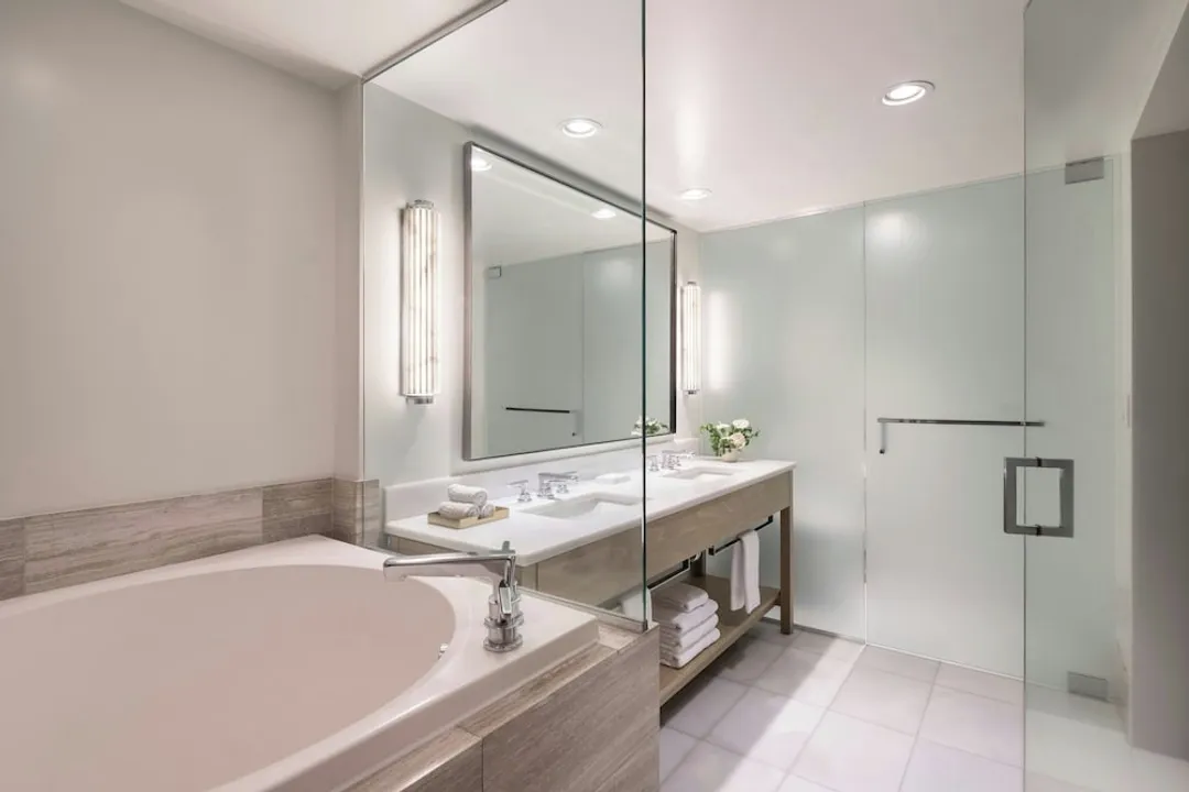 The Ritz-Carlton Residences, Waikiki Beach-Room, 1 King Bed with Sofa bed, Ocean View-8