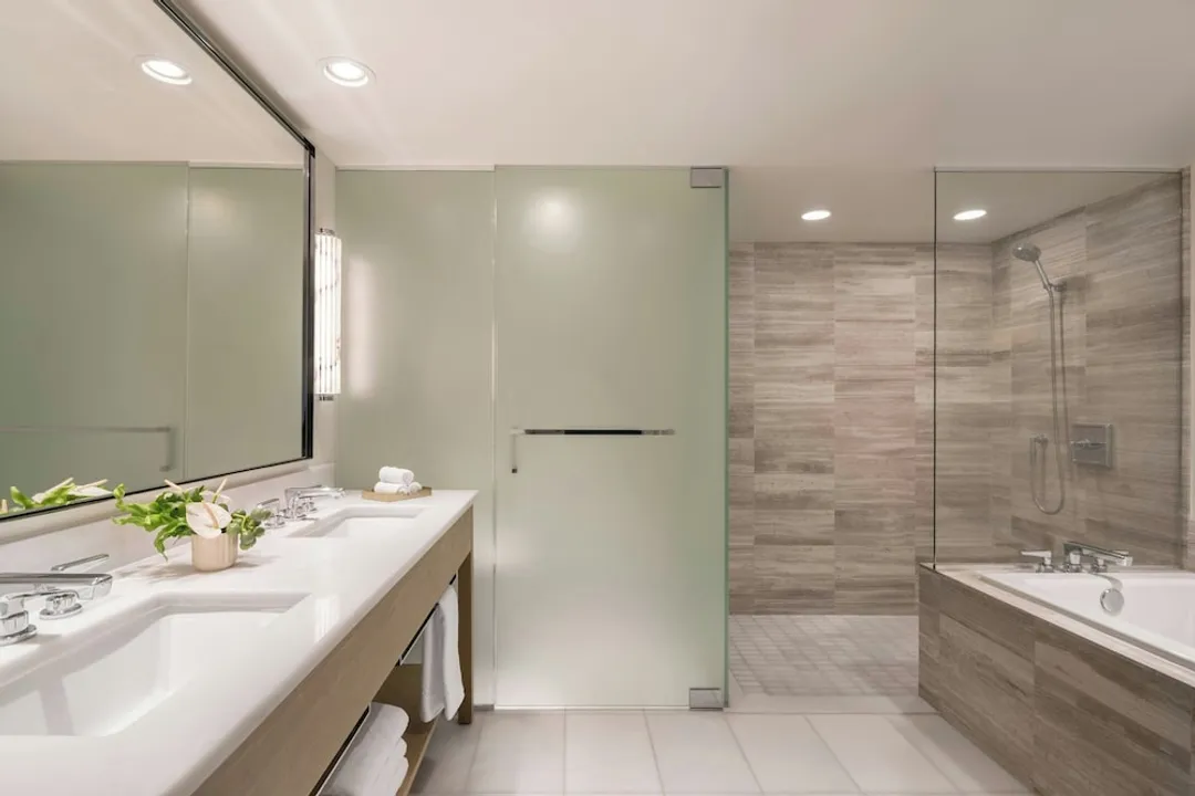 The Ritz-Carlton Residences, Waikiki Beach-Deluxe Suite, 2 Bedrooms, Ocean View-8
