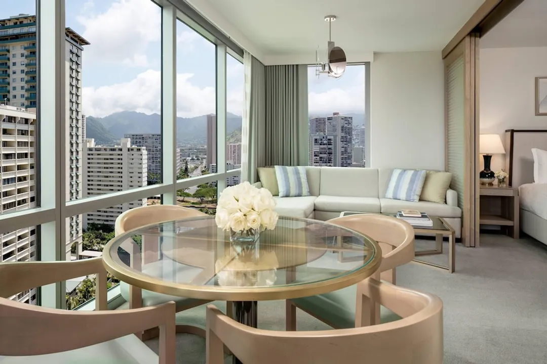 The Ritz-Carlton Residences, Waikiki Beach-Room, 1 King Bed with Sofa bed, Ocean View, Corner (Corner)-2