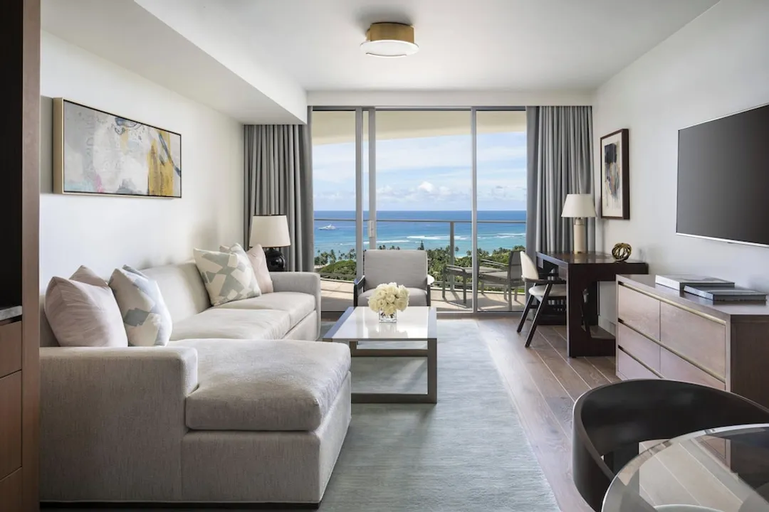 The Ritz-Carlton Residences, Waikiki Beach-Deluxe Suite, Ocean View-1