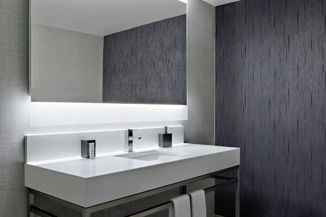 뉴욕 메리어트 마르퀴스-디럭스 스위트, 침실 1개 (M Club Lounge, 2 Dble Beds, Sofa Bed)-6