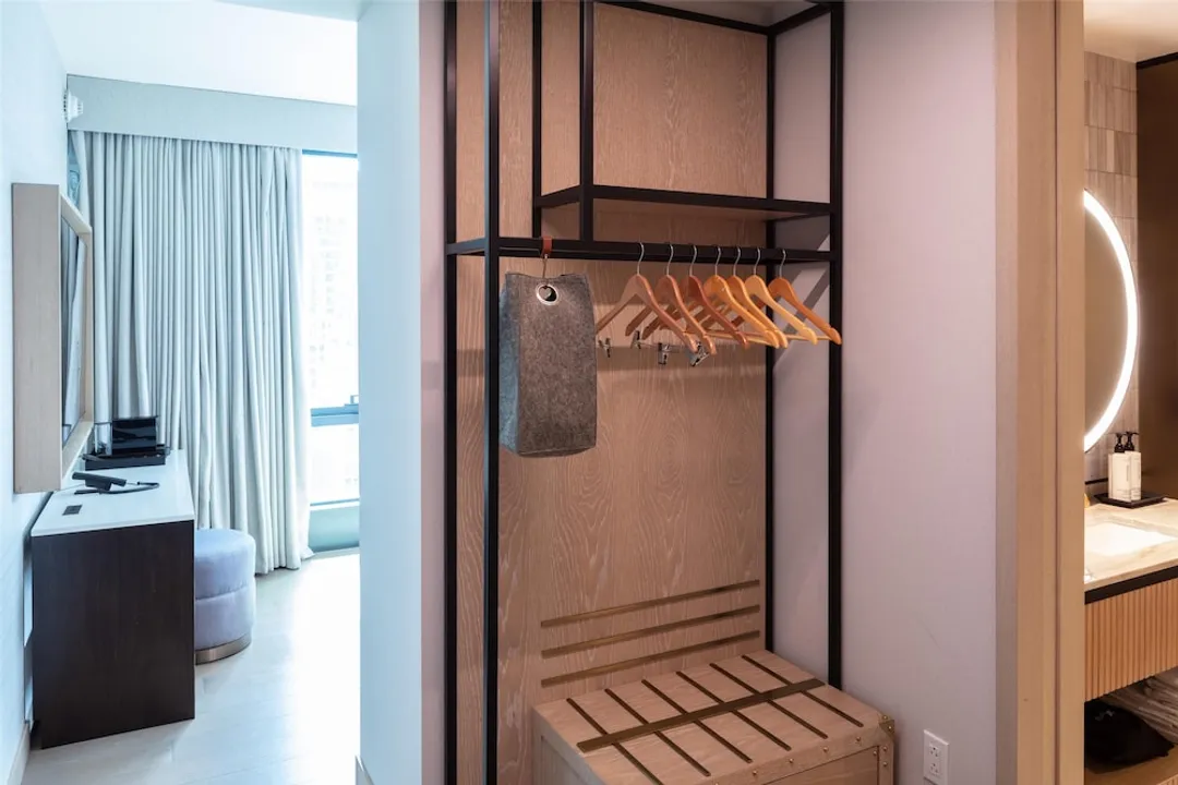 템포 바이 힐튼 뉴욕 타임스 스퀘어-룸, 킹사이즈침대 1개, 코너 (Ball Drop View)-5