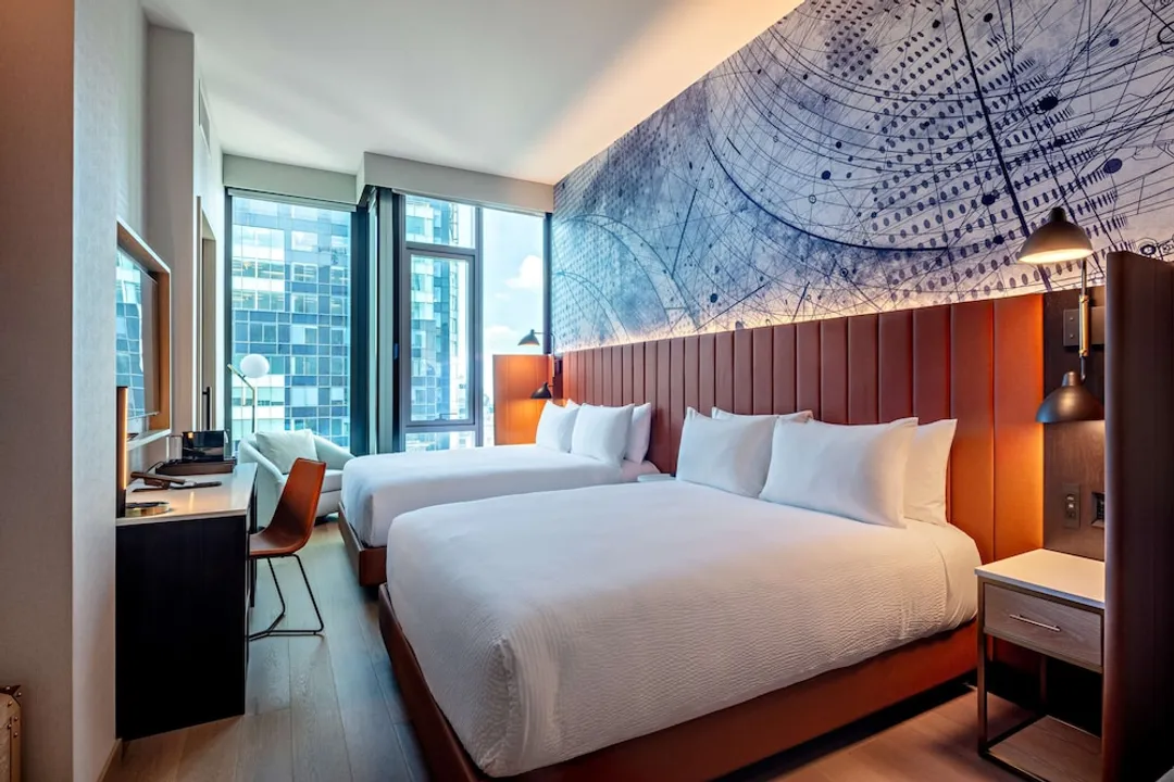 紐約時代廣場 Tempo by Hilton 飯店-客房, 2 張加大雙人床 (Roll-In Shower)-4