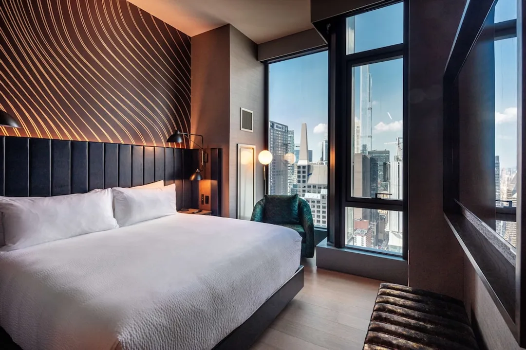 紐約時代廣場 Tempo by Hilton 飯店-套房, 1 張特大雙人床, 邊間 (Roll-In Shower)-7
