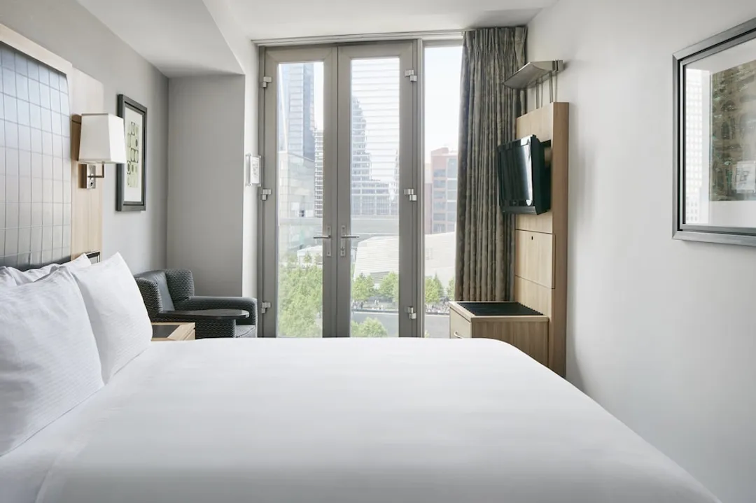 世界中心酒店-高級客房, 1 張特大雙人床及 1 張梳化床-5