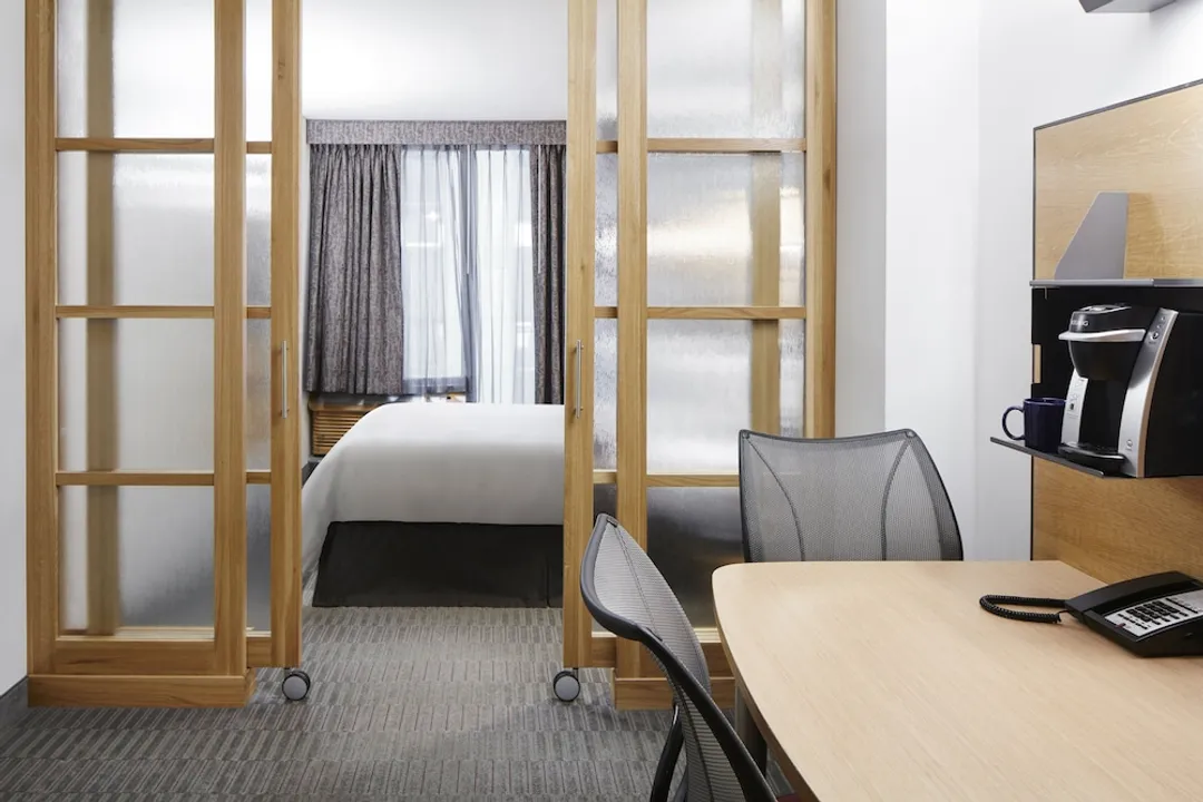 紐約珠寶酒店-豪華客房, 1 張加大雙人床, 小廚 (2 Room)-1