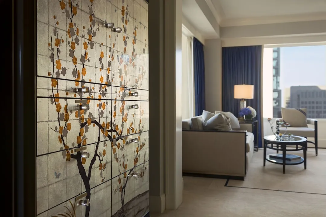 The Peninsula Chicago-Executive Suite-2