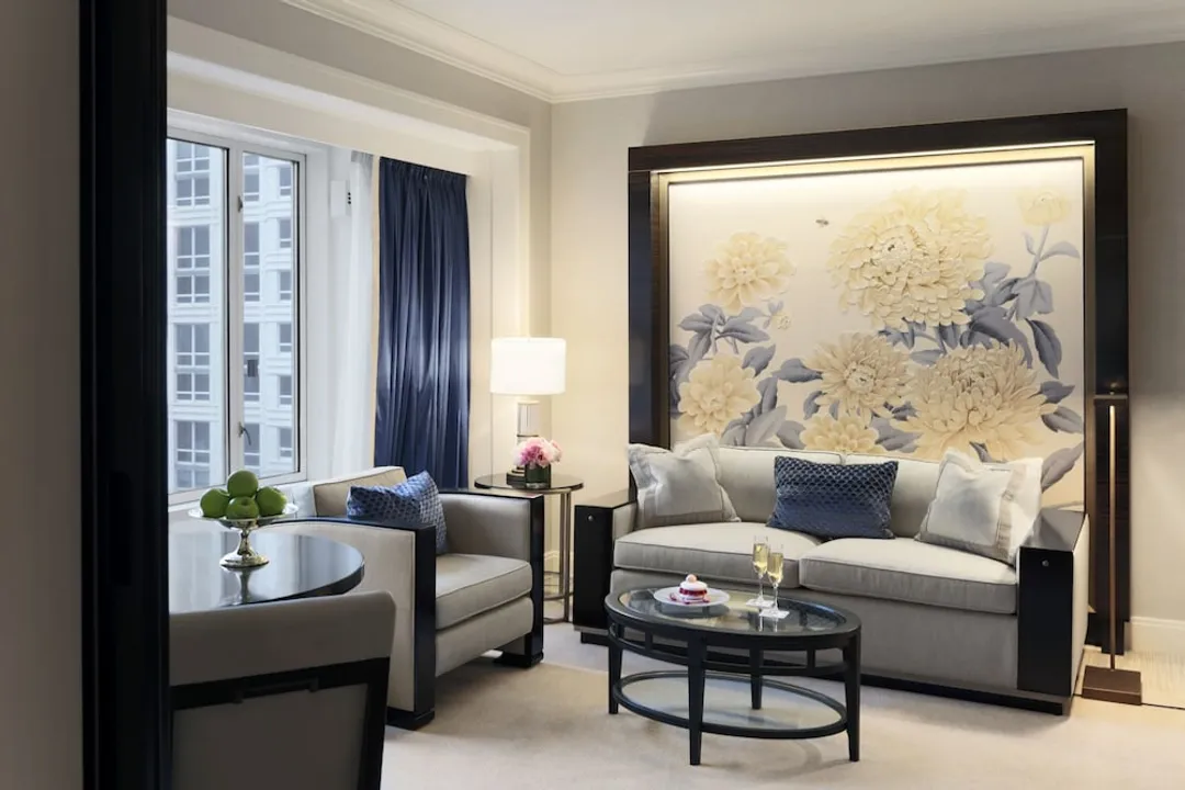 The Peninsula Chicago-Deluxe Suite, 1 King Bed-1