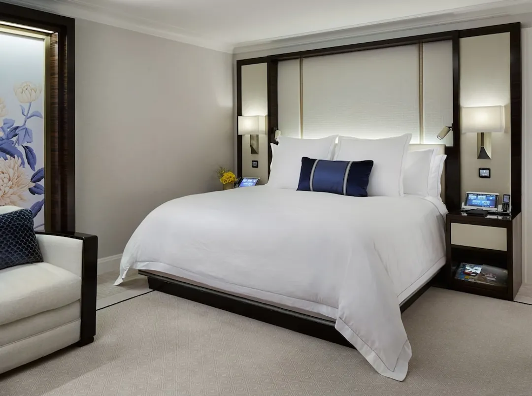 The Peninsula Chicago-Grand Premier King Room-2