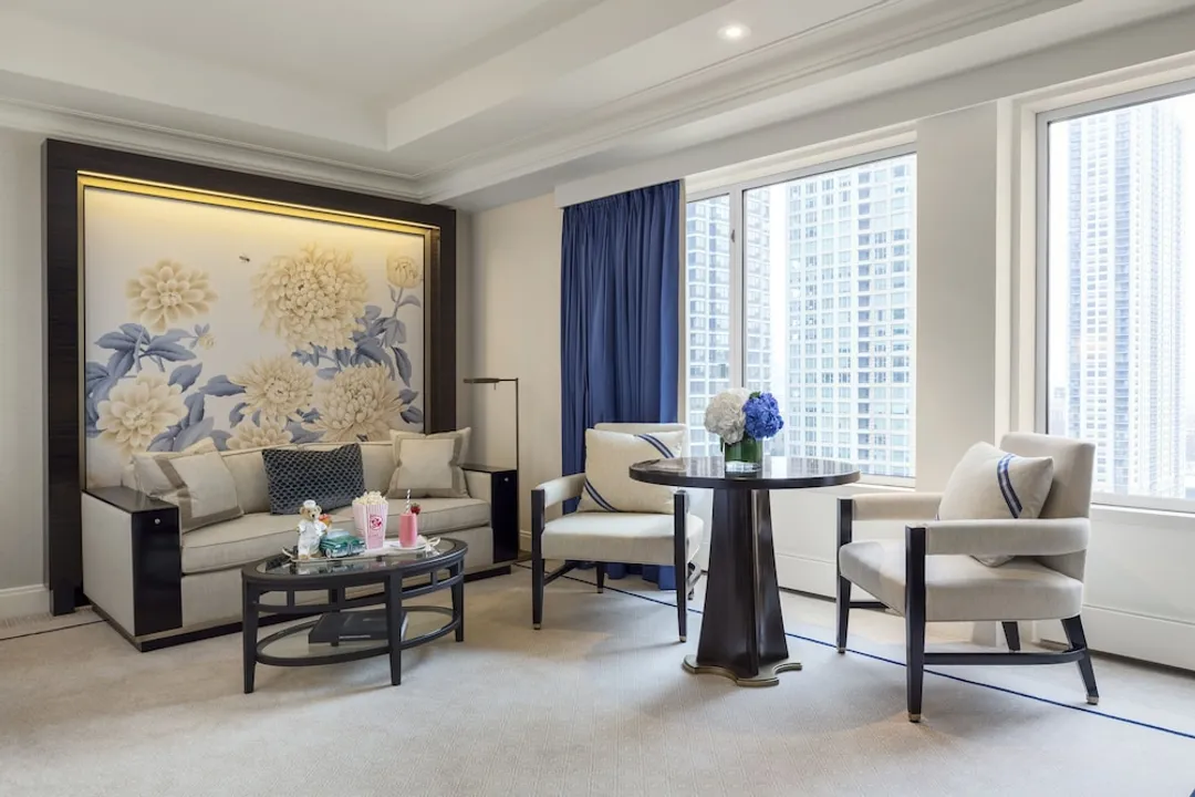 The Peninsula Chicago-Grand Premier King Room-3