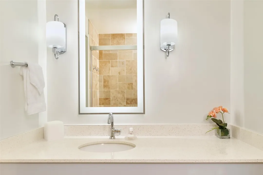 OUTRIGGER Kauaʻi Beach Resort & Spa-Signature Suite, 1 Bedroom, Partial Ocean View (1 King Bed, Newly Renovated)-6
