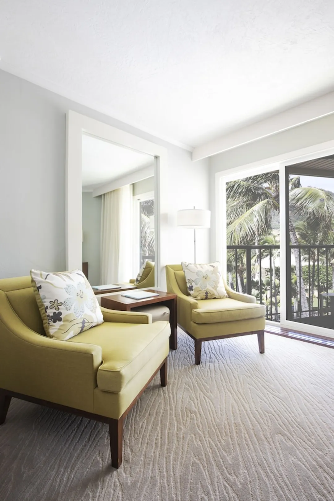 OUTRIGGER Kauaʻi Beach Resort & Spa-Premium Room, 1 King Bed, Partial Ocean View-2