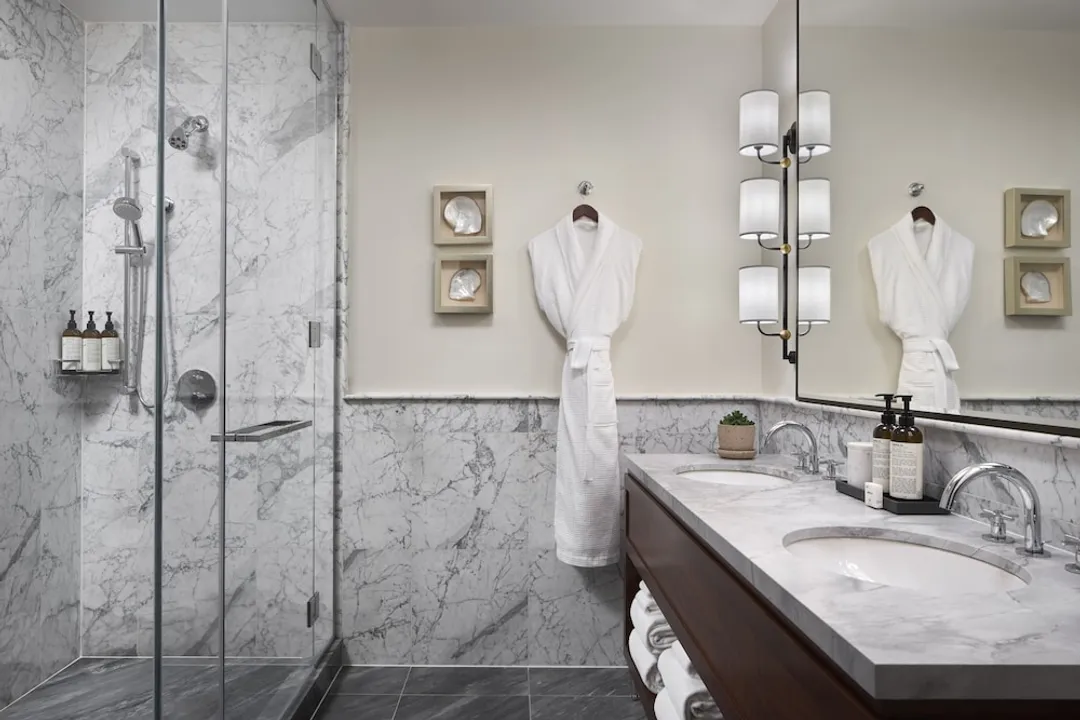 The Wall Street Hotel-Harbor King-6