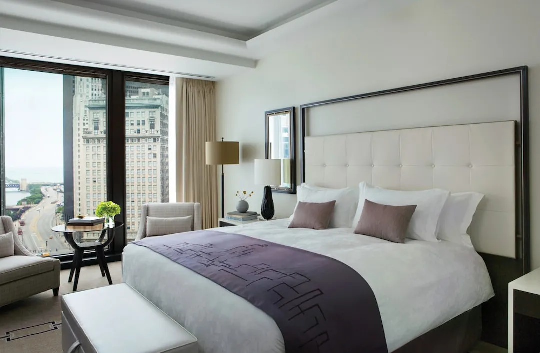 The Langham, Chicago-Club Room, 1 King Bed (Executive, Accessible)-1