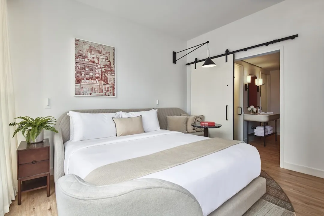 Virgin Hotels New York City-客房, 1 張特大雙人床, 無障礙 (Chamber King ADA)-6