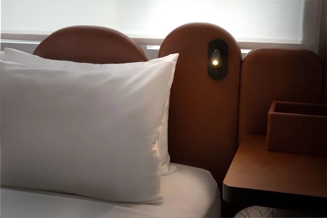 Motto By Hilton New York City Times Square-1 Queen Bed-2