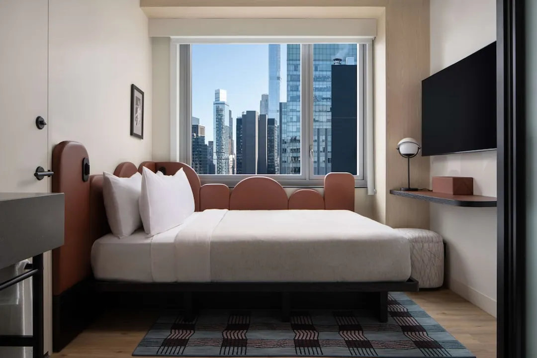 Motto By Hilton New York City Times Square-1 Queen Bed, City View-1