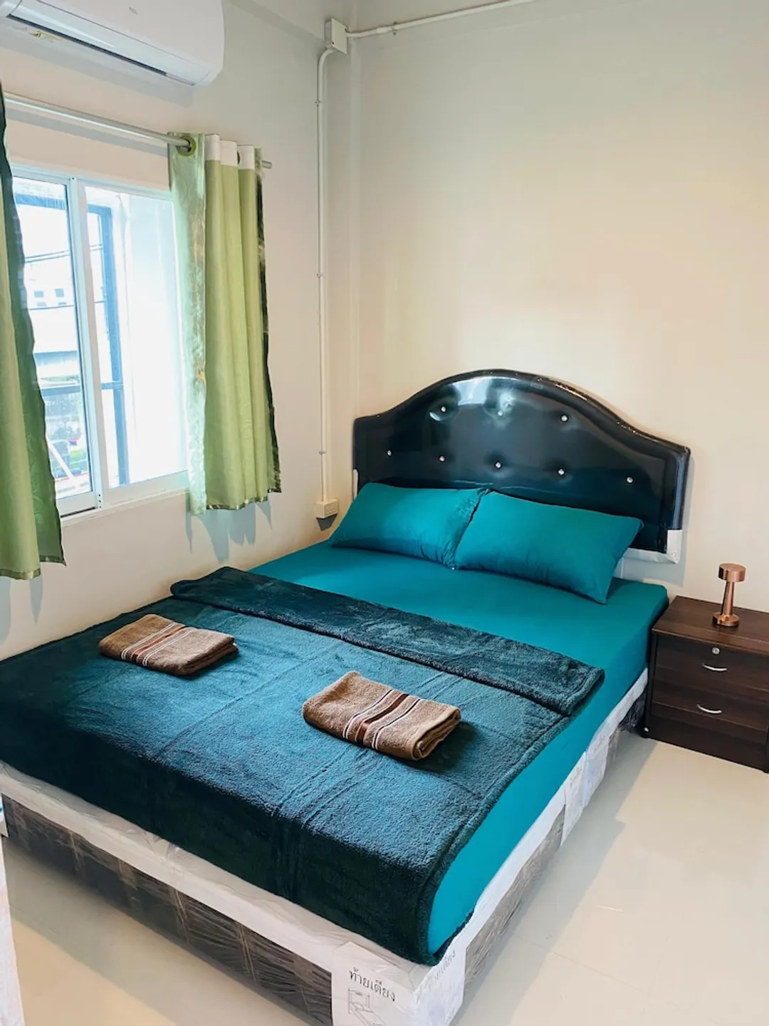 Lemon Tree Khaosan Hostel-高级双人房, 1 张大床, 无烟房-1