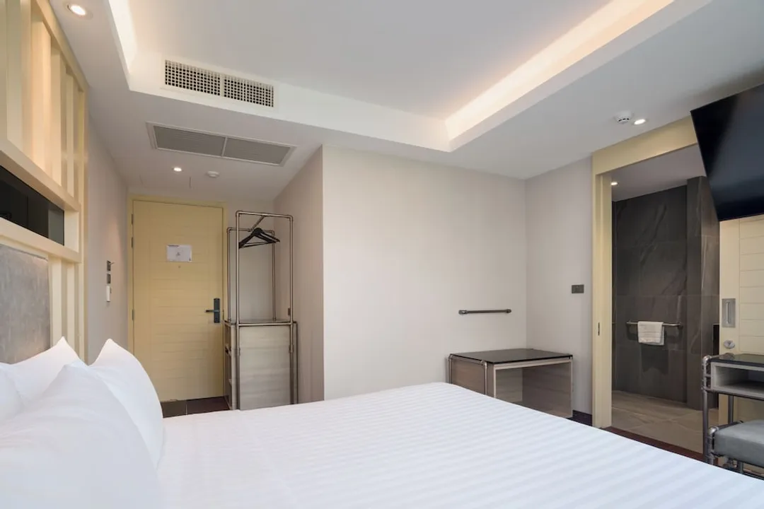 T2 더 포털 수쿰빗-Deluxe Cabin King-5