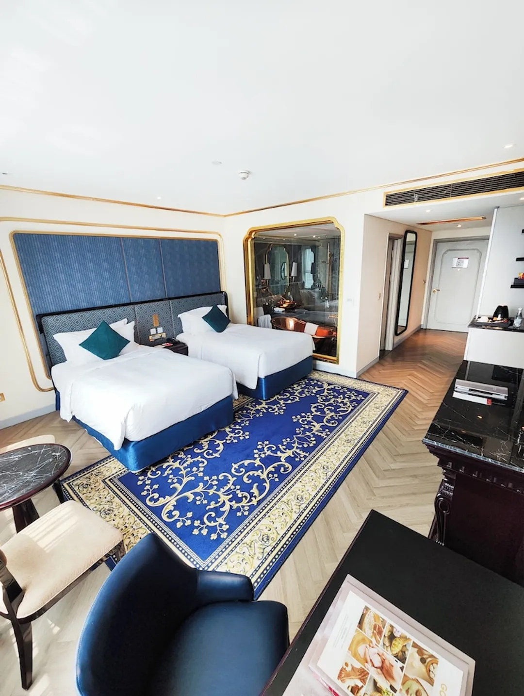 Dolce by Wyndham Hanoi Golden Lake-Classic Room, 2 Twin Beds (Golden)-1