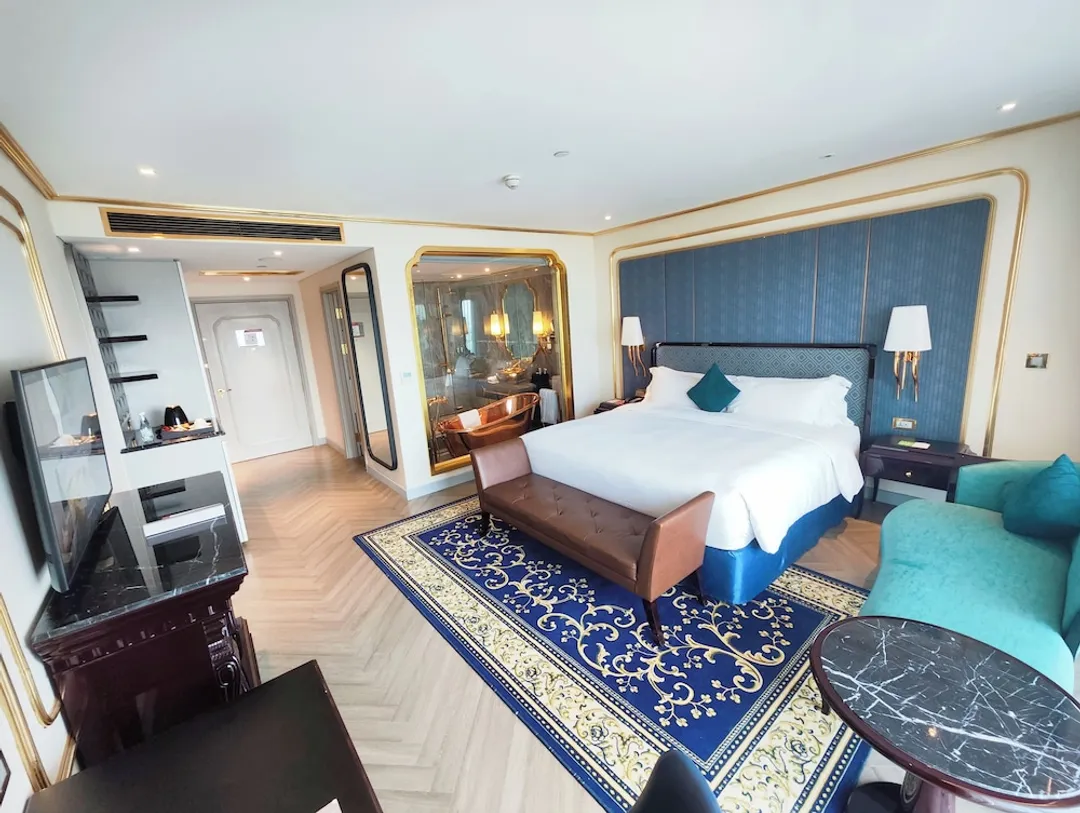 Dolce by Wyndham Hanoi Golden Lake-Classic Room, 1 King Bed (Golden)-2