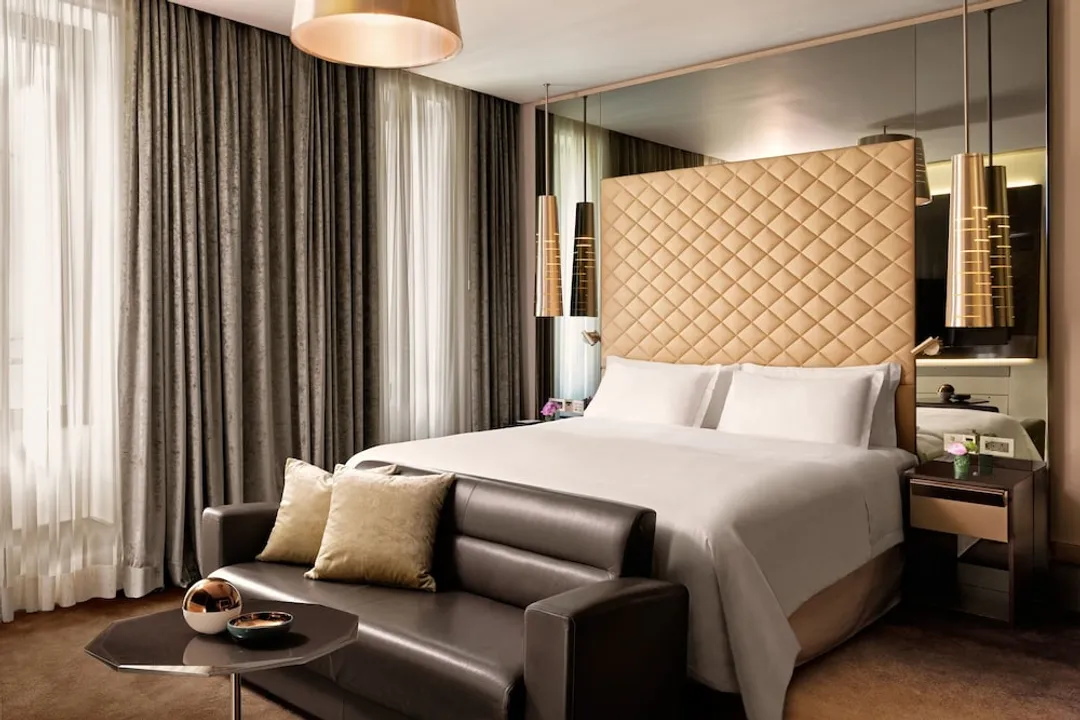 Excelsior Hotel Gallia, a Luxury Collection Hotel, Milan-Premium Room, 1 King Bed-1