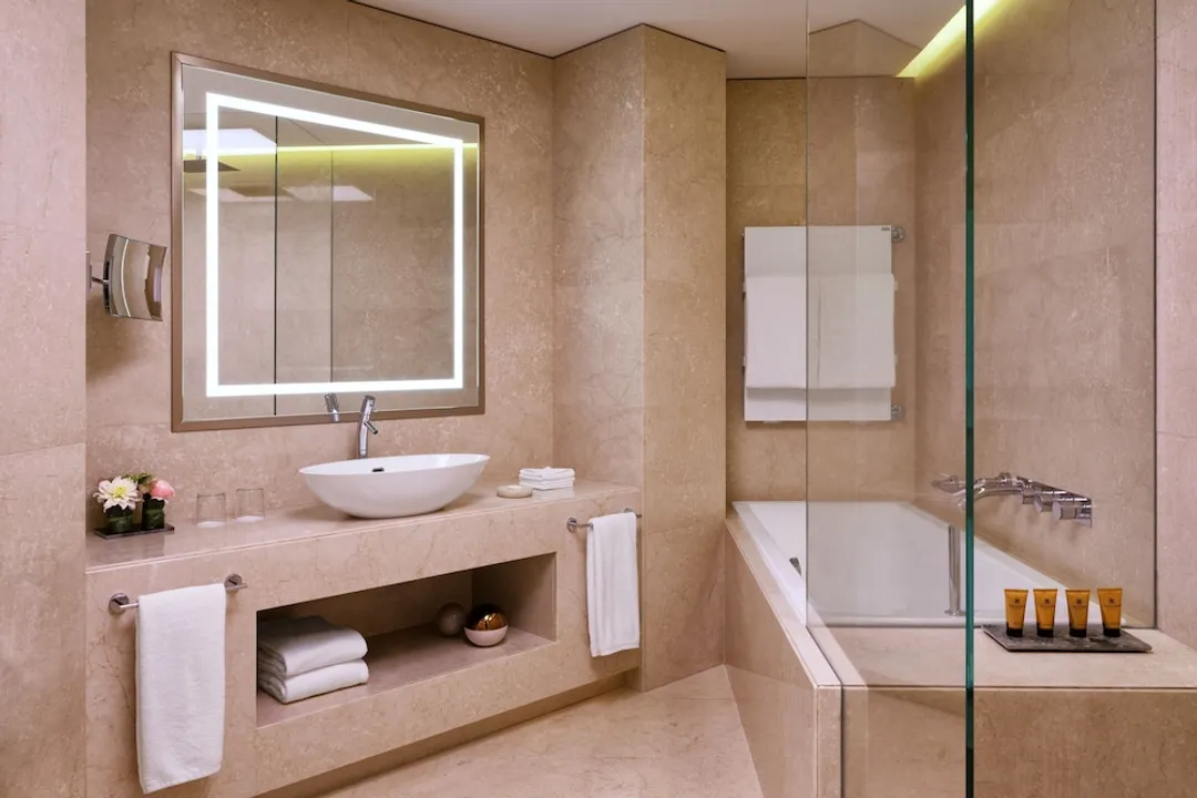 Excelsior Hotel Gallia, a Luxury Collection Hotel, Milan-Premium Room, 1 King Bed-6