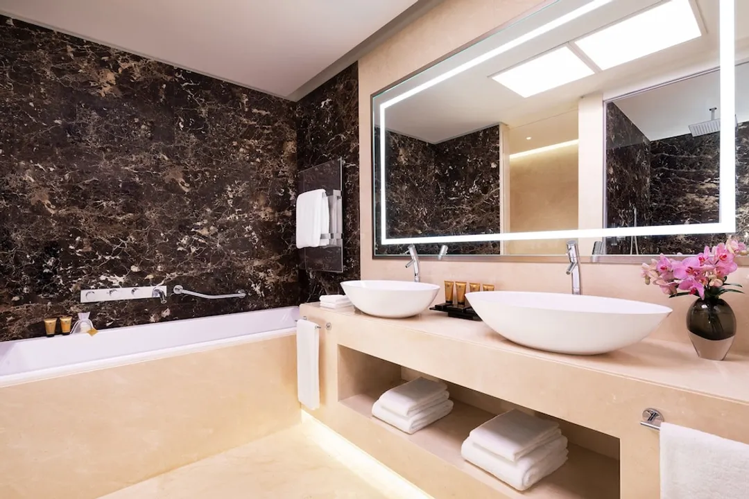 Excelsior Hotel Gallia, a Luxury Collection Hotel, Milan-Panoramic Suite, 1 King Bed (View)-4