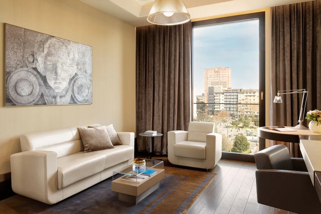 Excelsior Hotel Gallia, a Luxury Collection Hotel, Milan-Suite, 1 King Bed-1