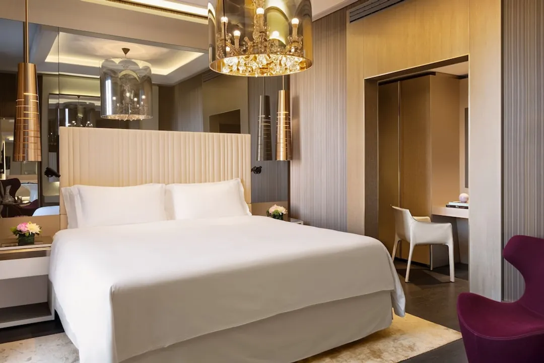 Excelsior Hotel Gallia, a Luxury Collection Hotel, Milan-Signature Suite, 1 King Bed-2