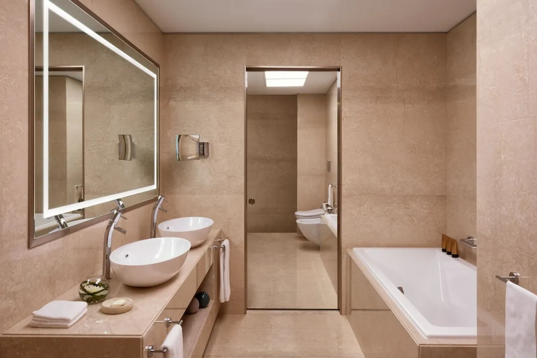 Excelsior Hotel Gallia, a Luxury Collection Hotel, Milan-Panoramic Suite, 1 Double Bed (View)-4