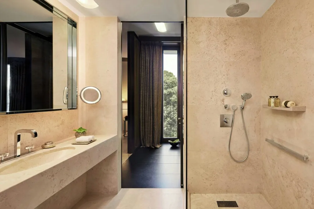 Bvlgari Hotel Milano-Premium Room, 1 King Bed-2