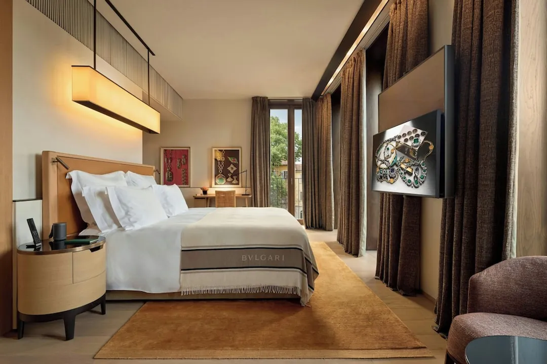 Bvlgari Hotel Milano-Premium Room, 1 King Bed-7