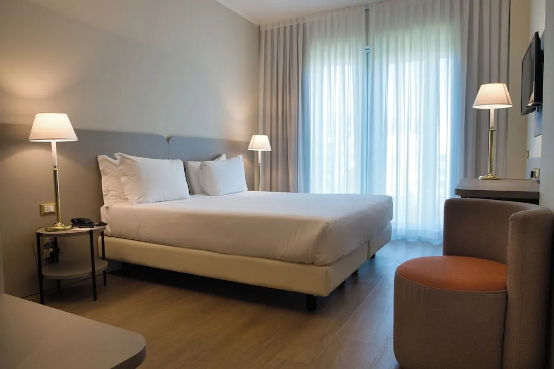 Hotel Nasco-Double or Twin Room-10