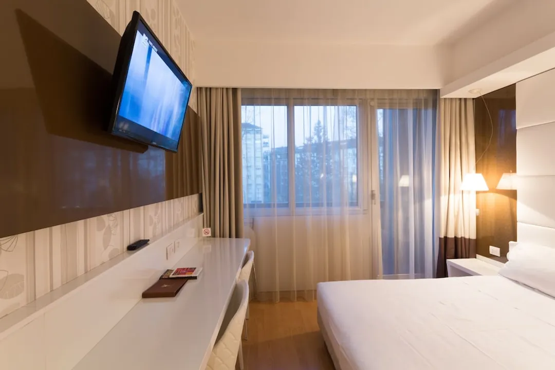 Hotel Nasco-Double or Twin Room-7