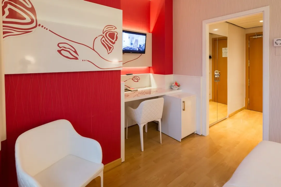 Hotel Nasco-Double or Twin Room-5