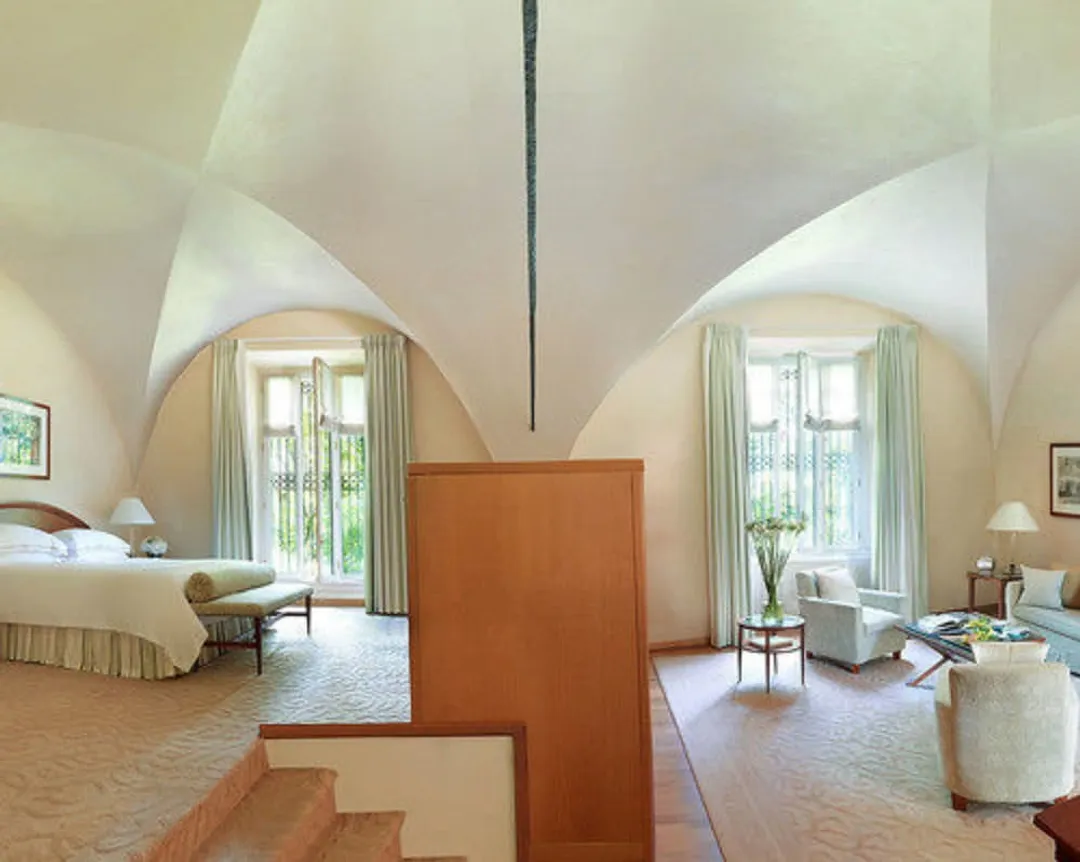 Four Seasons Hotel Milano-Suite, 1 Bedroom (Cloister, King )-2