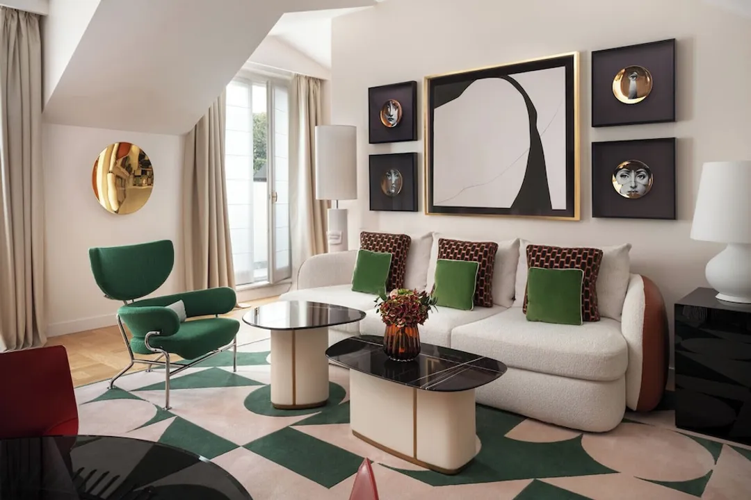 Four Seasons Hotel Milano-Suite, 1 King Bed (Designer)-2
