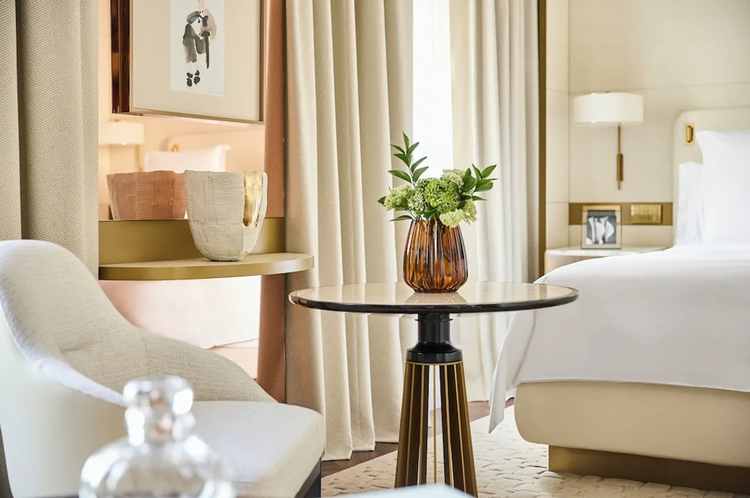 Four Seasons Hotel Milano-Premium Room, 1 King Bed, Garden View-3