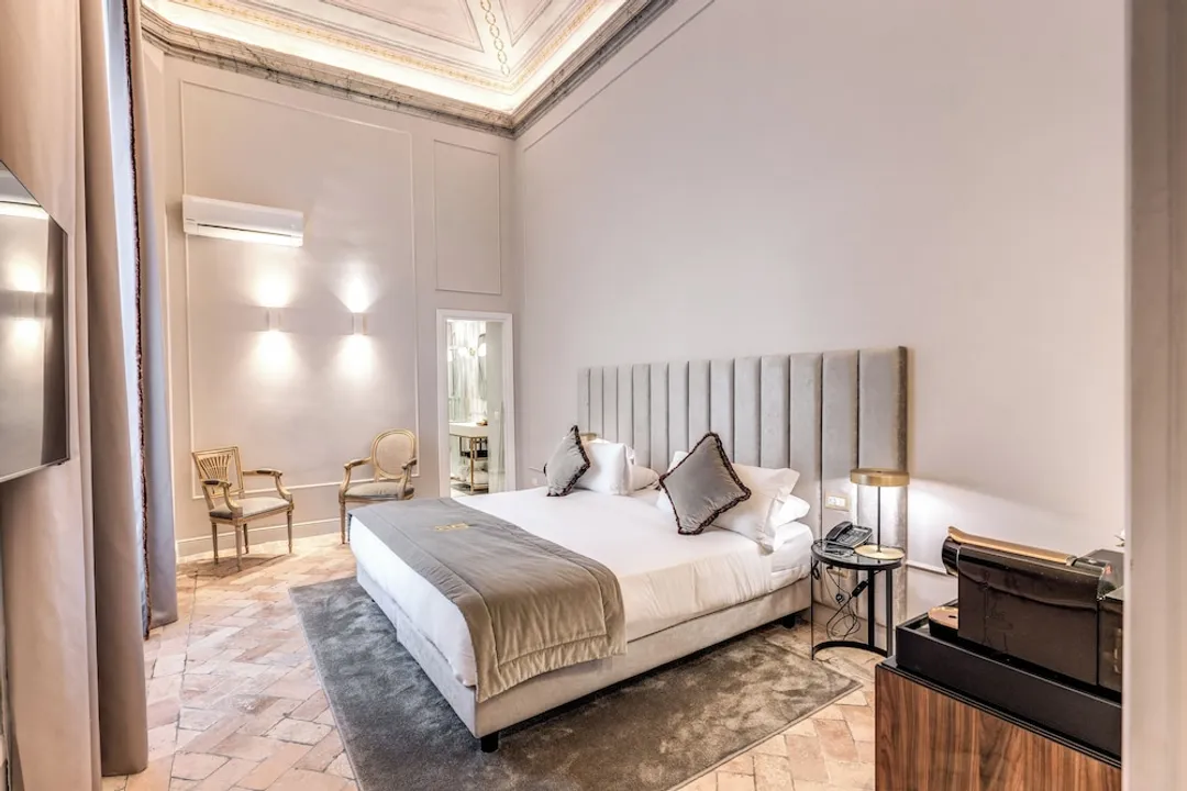 Eitch Borromini Palazzo Pamphilj-Deluxe Suite, 1 King Bed with Sofa bed-3