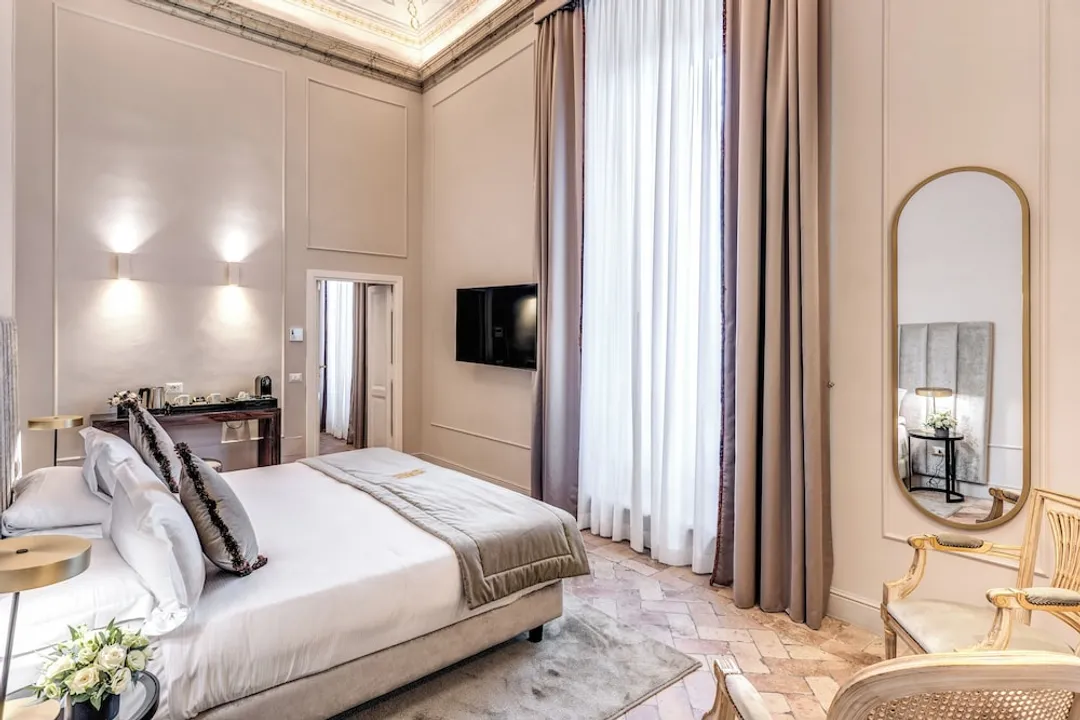 Eitch Borromini Palazzo Pamphilj-Deluxe Suite, 1 King Bed with Sofa bed-4